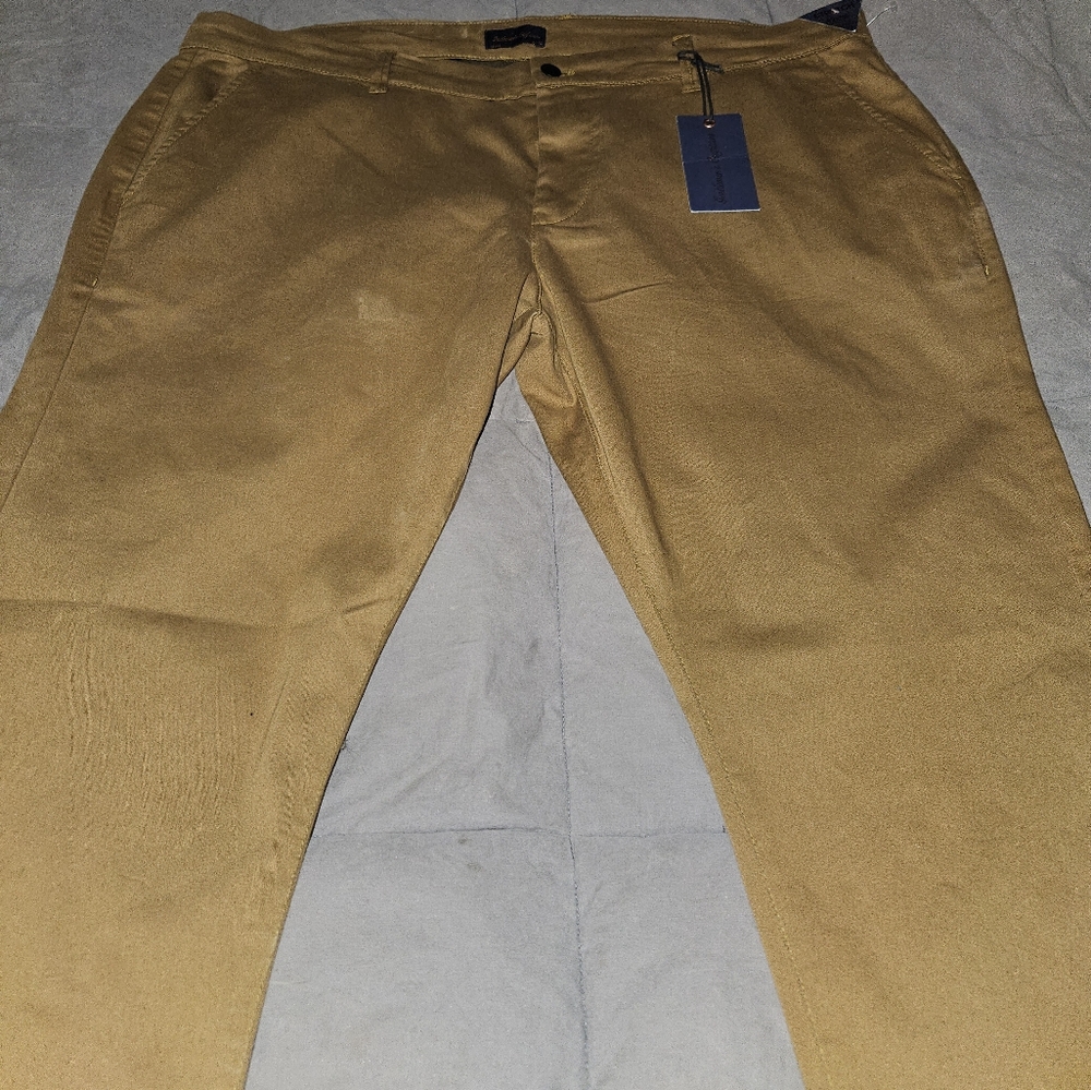Gentlemen's outfitters Tan Chino Pants - Picture 2 of 5